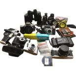 Miscellaneous cameras, binoculars, Nomo, a boxed telescope, Fujica, Canon, a flash unit, etc. (A
