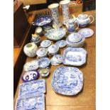 Miscellaneous blue & white including a pair of early creamware oval scalloped bowls, Copeland