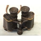 A pair of Goerz 6 x 30 Marinetrieder binoculars with leather mounts & straps - serial no 275494.