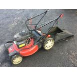 A MTD Optima 53 rotary mower with Honda engine, grassbox, autochoke, complete with instruction