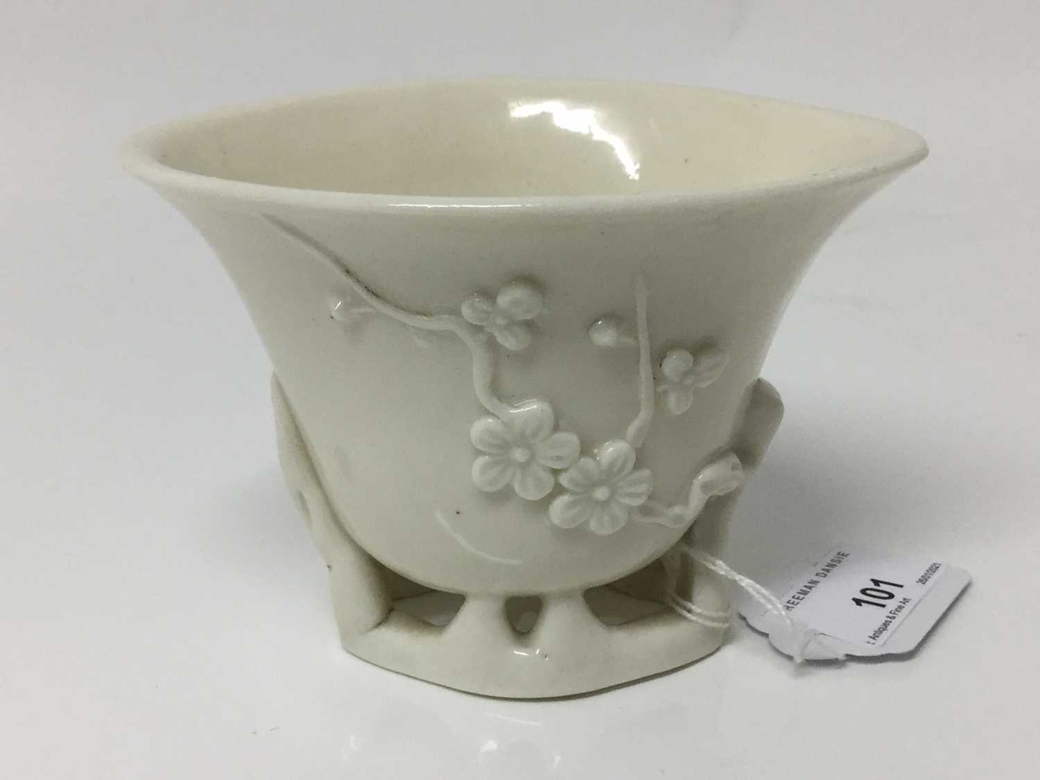 Chinese blanc de chine libation cup - Bild 13 aus 15