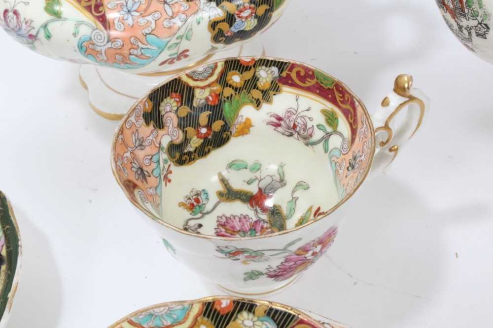 A Staffordshire porcelain teapot and cover, in Chinese style, a similar sucrier and cover and other - Image 3 of 9