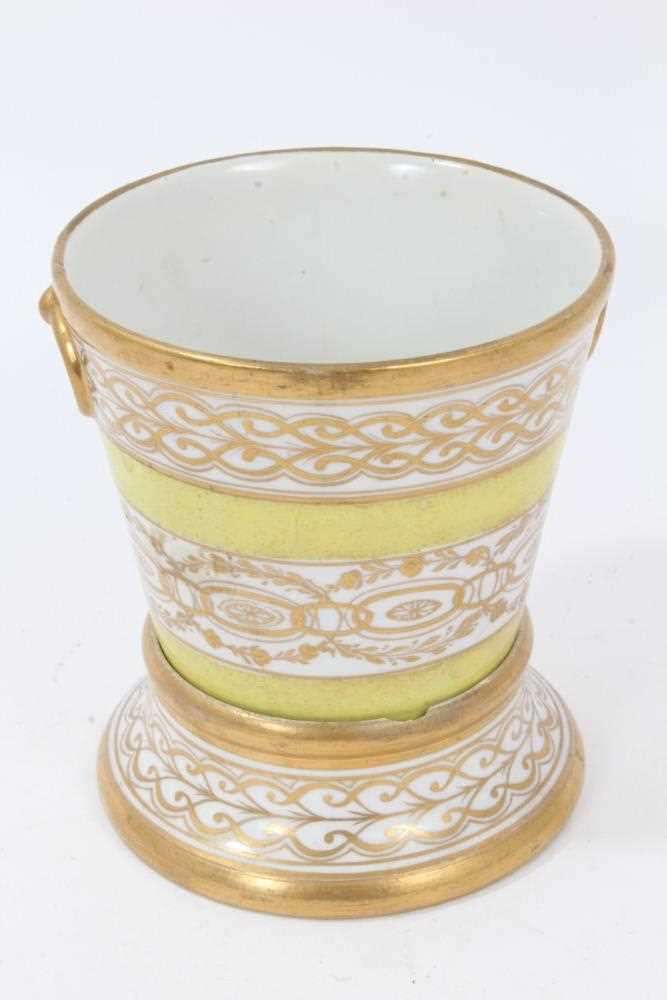 A Coalport yellow ground jardinière and stand, circa 1800-15 - Image 3 of 8