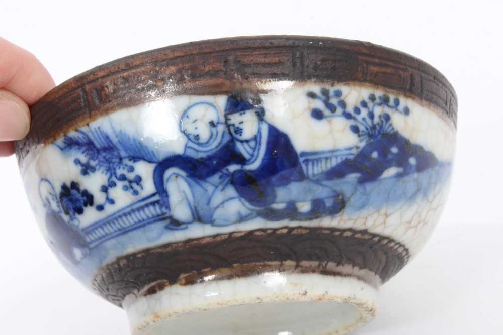 Group of 19th century Oriental ceramics - Image 28 of 60