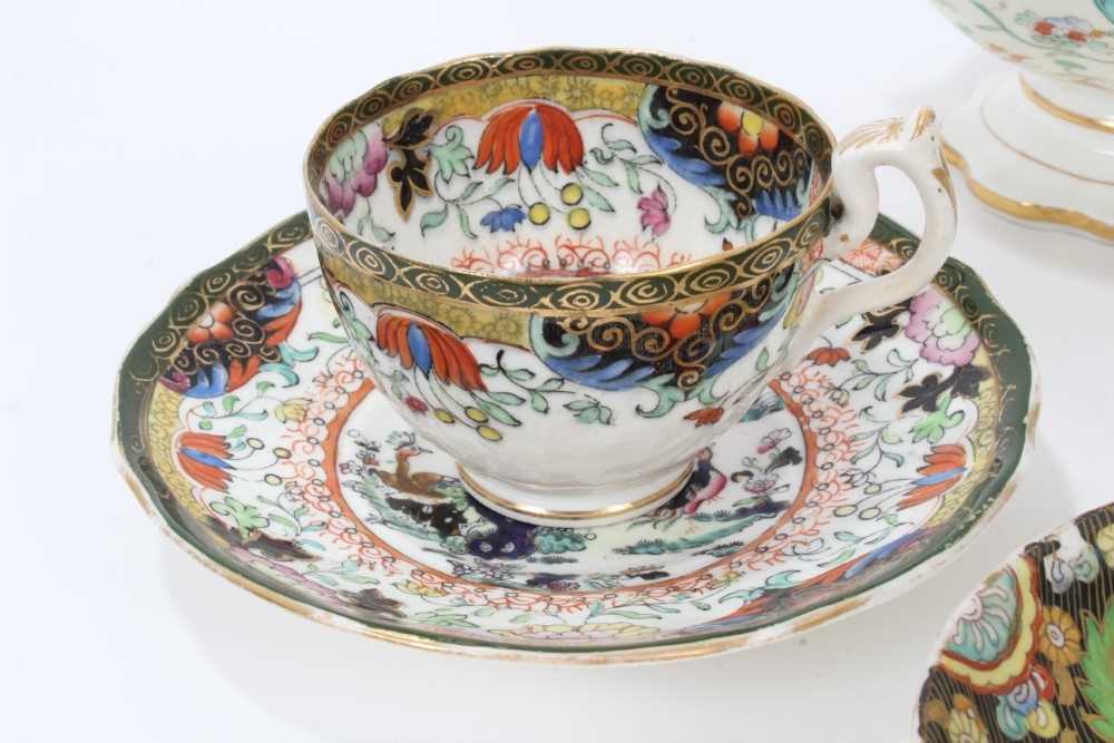 A Staffordshire porcelain teapot and cover, in Chinese style, a similar sucrier and cover and other - Image 9 of 9