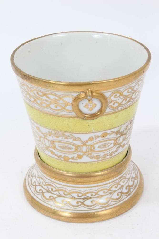 A Coalport yellow ground jardinière and stand, circa 1800-15 - Image 2 of 8