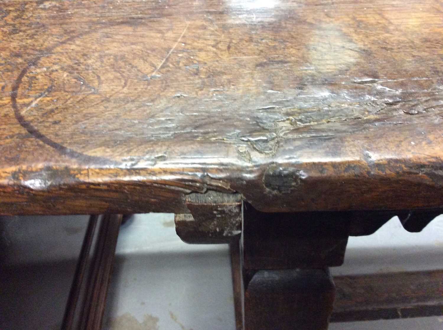 Late 17th / early 18th century oak refectory table - Image 6 of 11