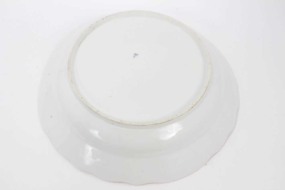 A Meissen large round charger, circa 1755 - Image 7 of 8