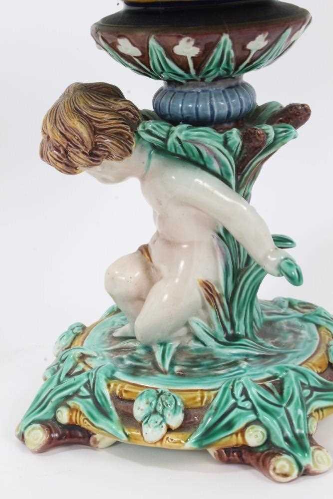 Good pair of Wedgwood majolica comports - Image 9 of 14