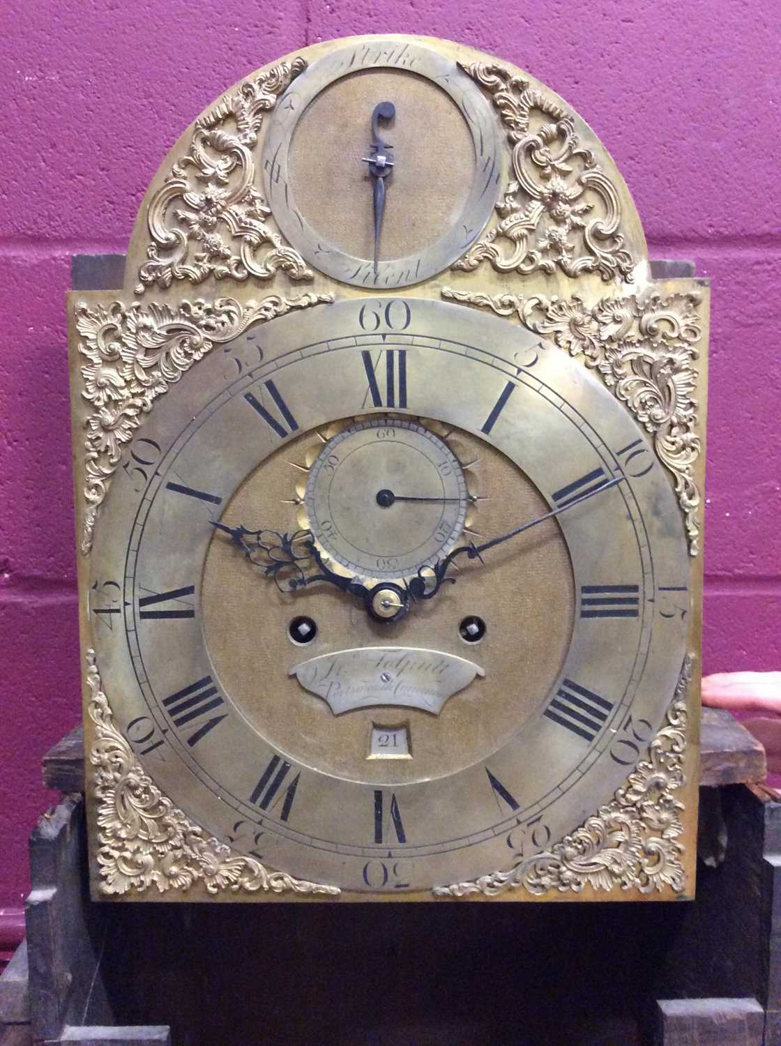 Good quality George III longcase clock with brass arm dial and 8 day movement. Portsmouth Common wi - Image 7 of 10