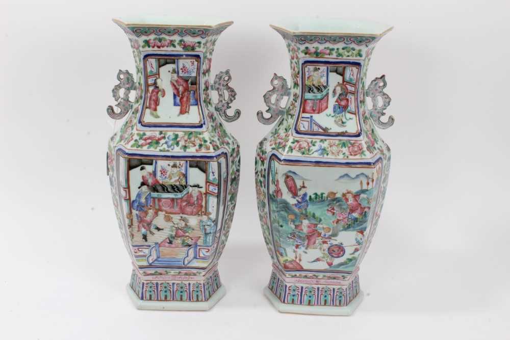Good pair of 19th century Chinese famille rose porcelain vases - Image 3 of 16