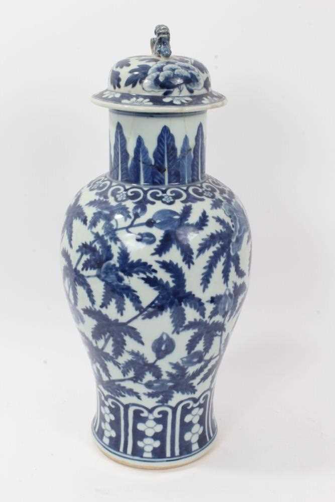 Large antique late 19th century Chinese blue and white porcelain vase and cover, of baluster form, d - Image 2 of 14