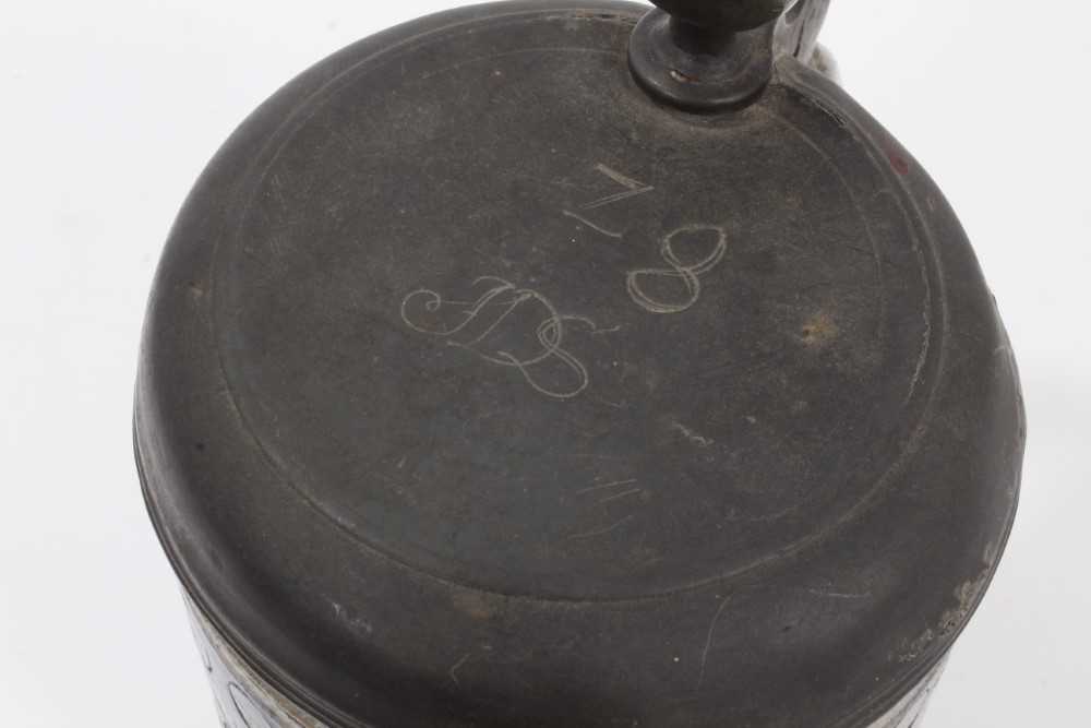 An 18th Century Westerwald stoneware tankard, with hinged pewter cover - Image 7 of 7