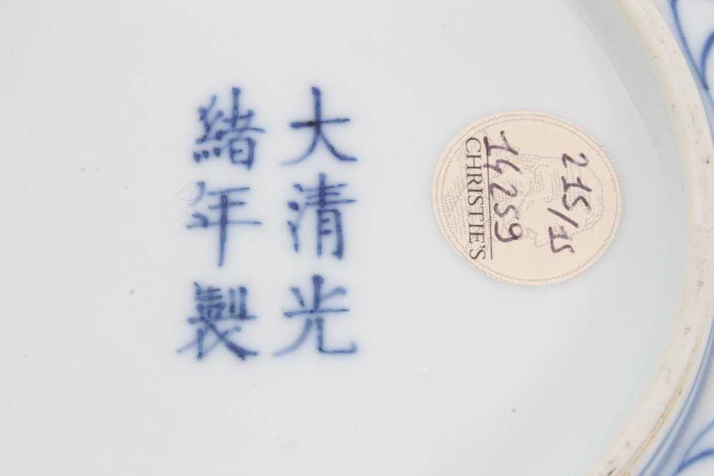 Pair of Chinese Guangxu blue and white saucer dishes - Image 9 of 27