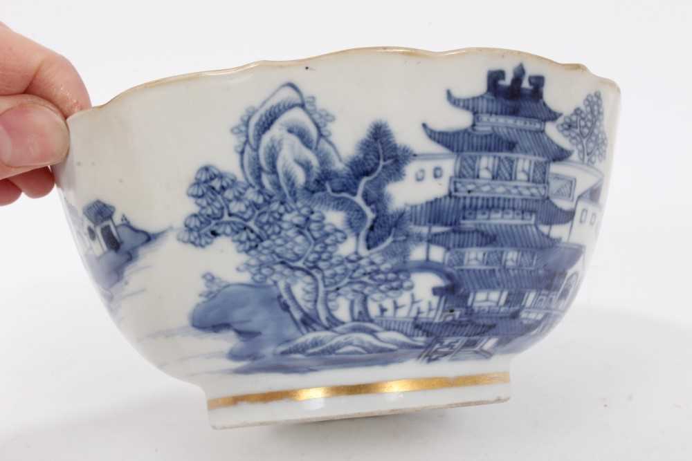 Three pieces of 18th century Chinese blue and white export porcelain, including landscape painted di - Image 13 of 19