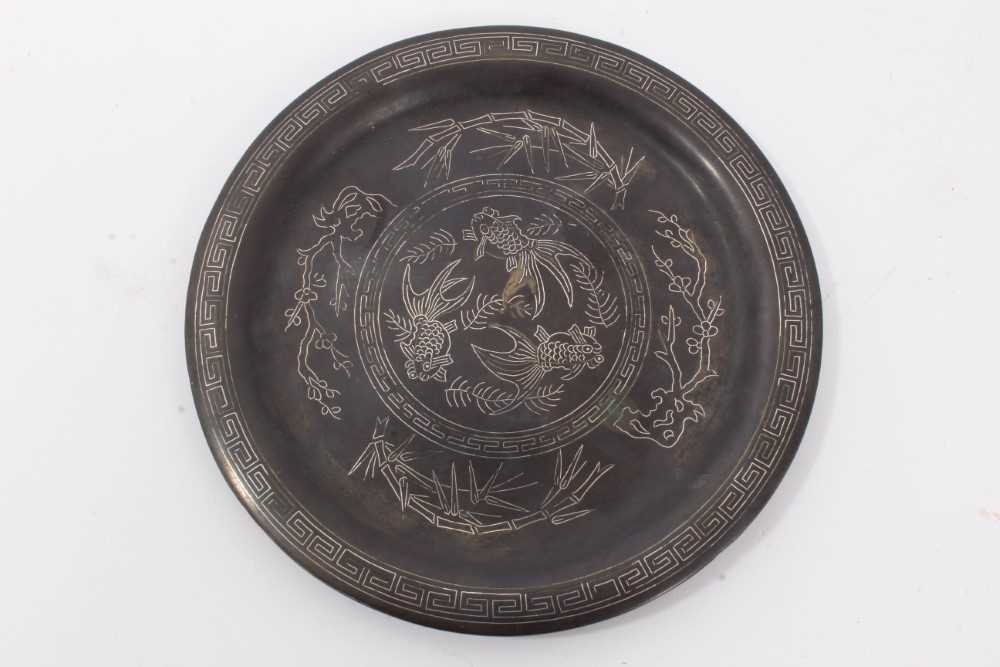 Chinese silver inlaid bronze dish, decorated with fish and bamboo, Shishou mark