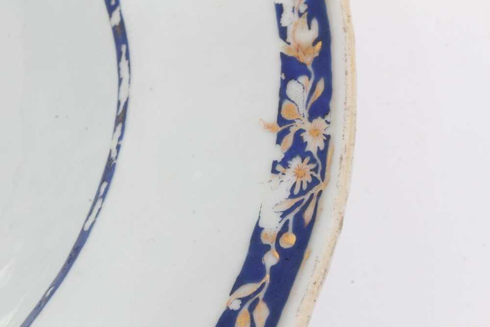 Antique 18th century Chinese famille rose porcelain barber's bowl, 31.5cm width - Bild 5 aus 8