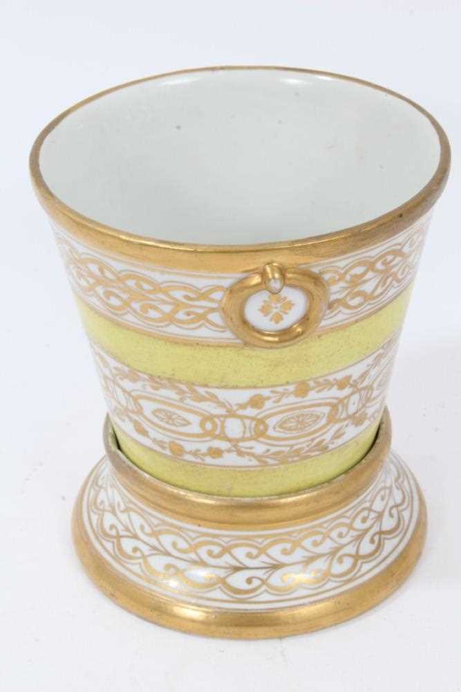 A Coalport yellow ground jardinière and stand, circa 1800-15 - Image 4 of 8