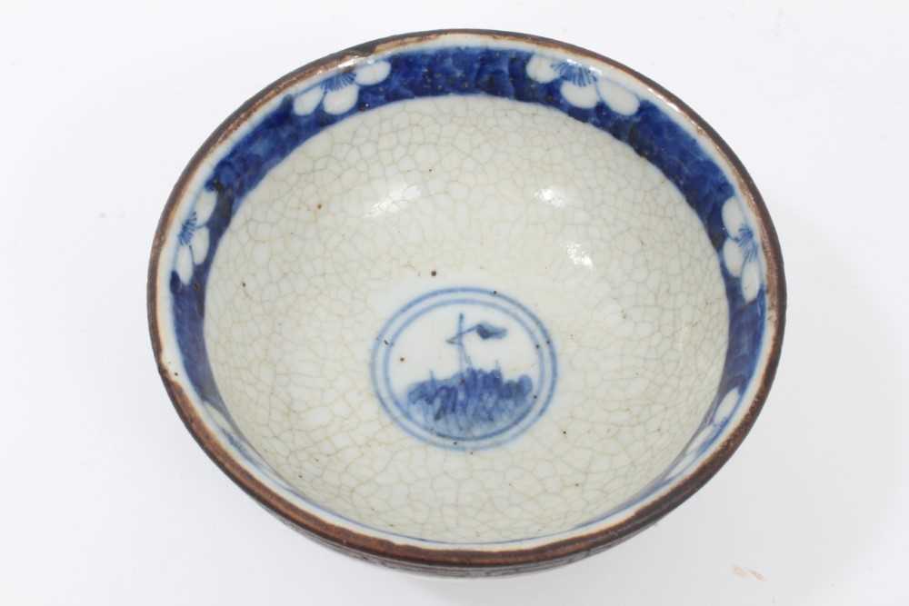 Group of 19th century Oriental ceramics - Image 31 of 60