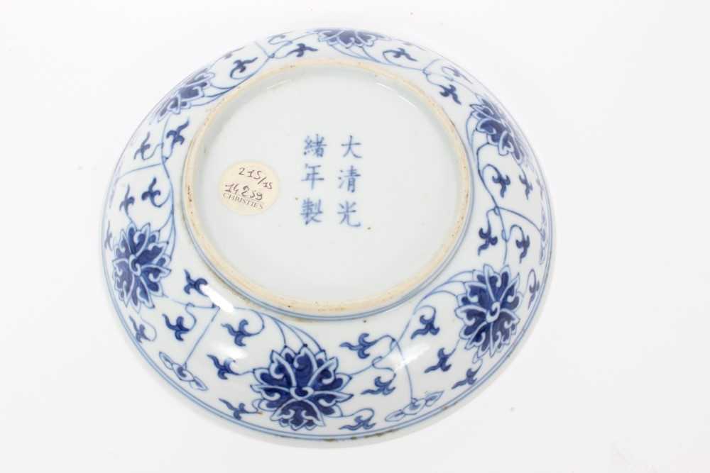 Pair of Chinese Guangxu blue and white saucer dishes - Image 4 of 27