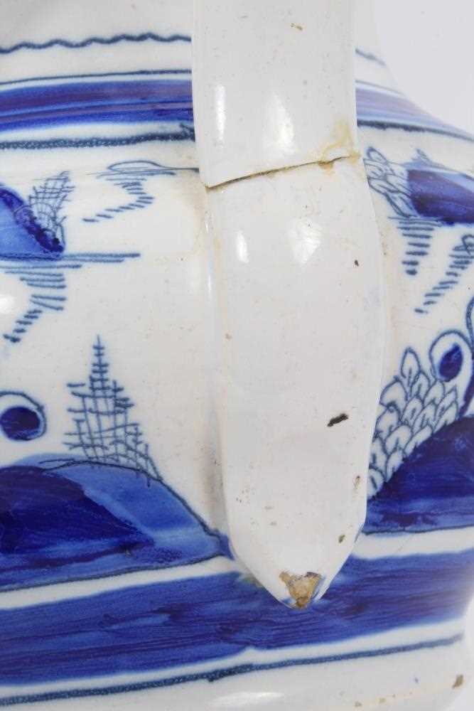 19th Century tin glazed pottery jug with blue and white chinoiserie decoration - Image 5 of 13