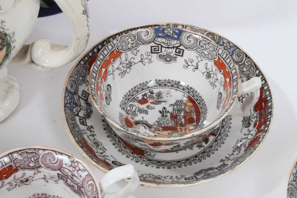 A Staffordshire porcelain teapot and cover, in Chinese style, a similar sucrier and cover and other - Image 8 of 9