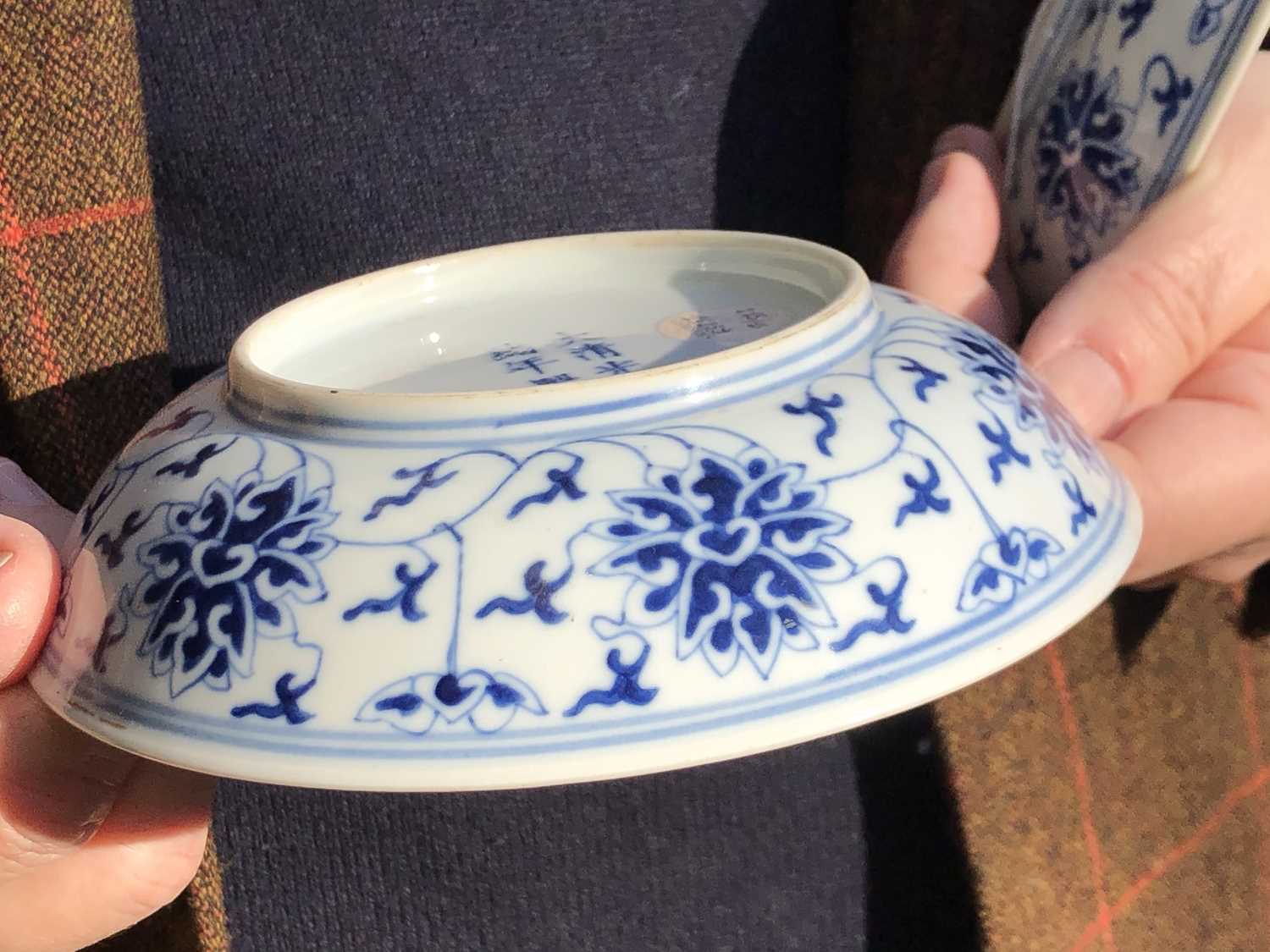 Pair of Chinese Guangxu blue and white saucer dishes - Bild 16 aus 27