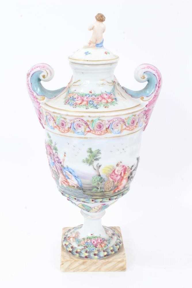 Good 19th century Capodimonte garniture of urns, decorated in relief with mythological scenes, on sq - Image 10 of 21