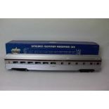 Railway USA Trains R31113 Canadian Pacific Diner Car plus R3113 Sleeper Car