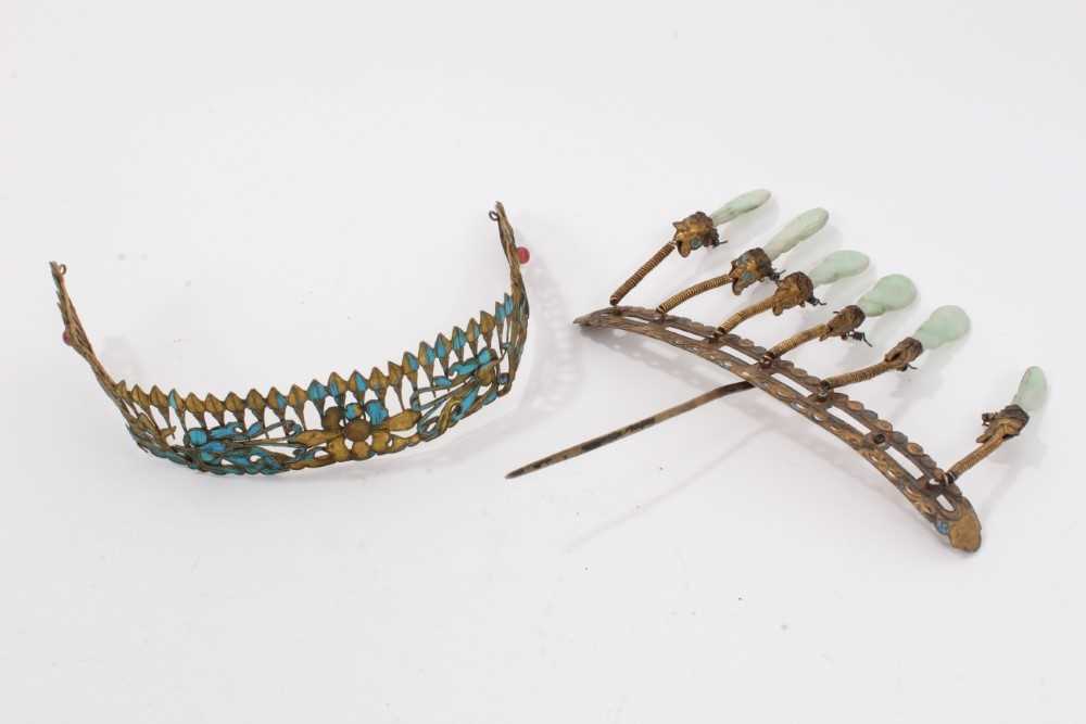 19th c. Chinese gilt metal kingfisher feather tiara and Chinese gilt metal and jade hair ornament