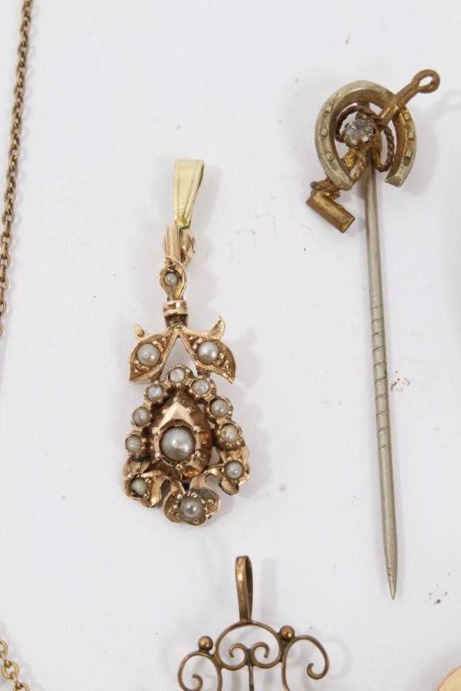 Victorian seed pearl pendant, Edwardian open work pendant, three other similar pendants, stick pin a - Image 5 of 9