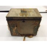 Early 19th Century Ladies travelling carriage box with oval silver handle and back plate to top and
