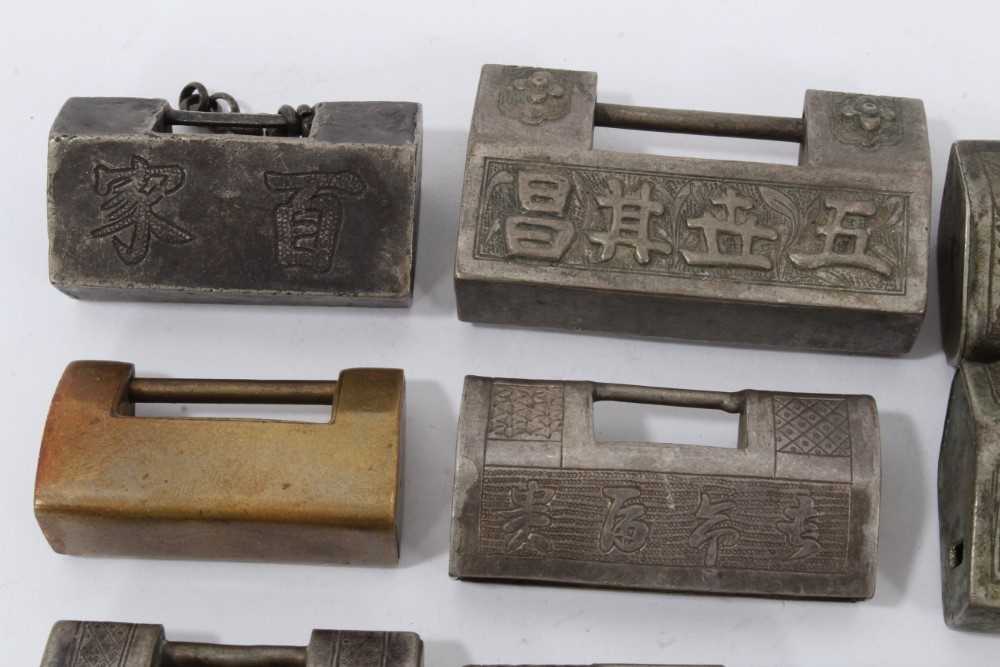 Collection of 15 Chinese silver, white metal and brass padlock style pendants - Image 6 of 9