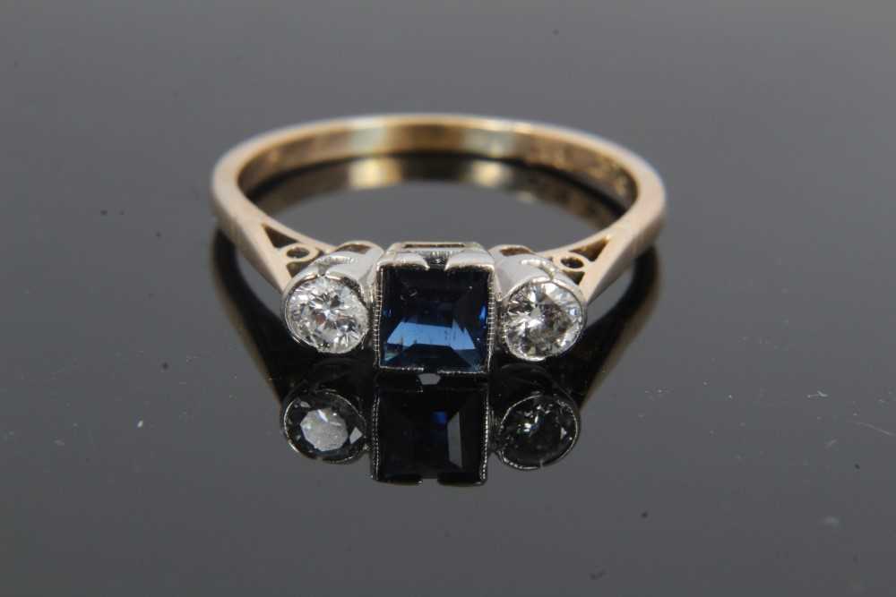 18ct gold diamond and sapphire three stone ring