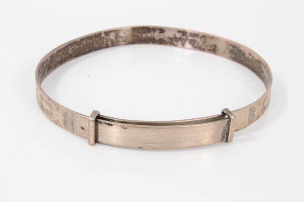 Six silver bangles - Image 13 of 14