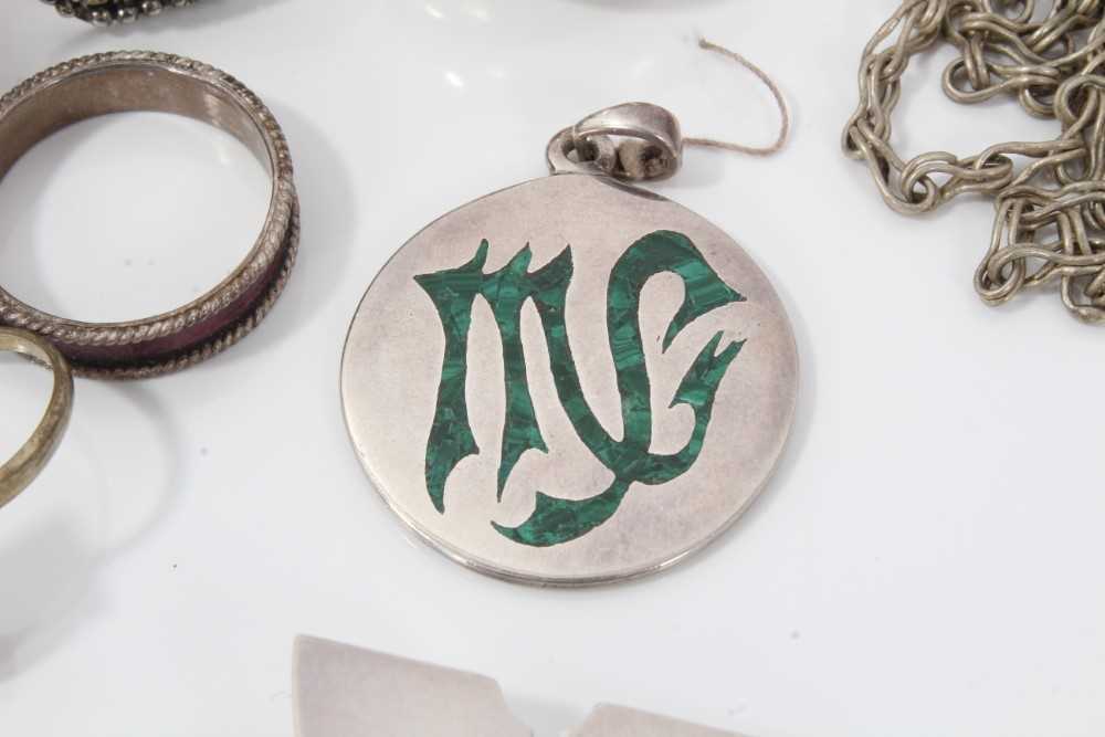 Group silver and white metal jewellery - Image 11 of 13