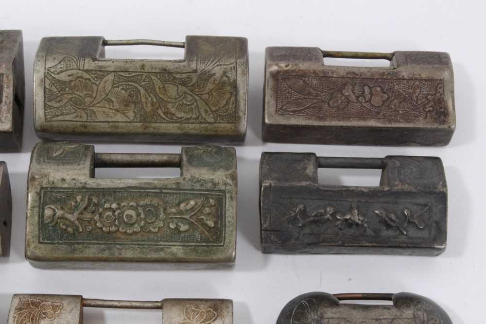 Collection of 15 Chinese silver, white metal and brass padlock style pendants - Image 3 of 9