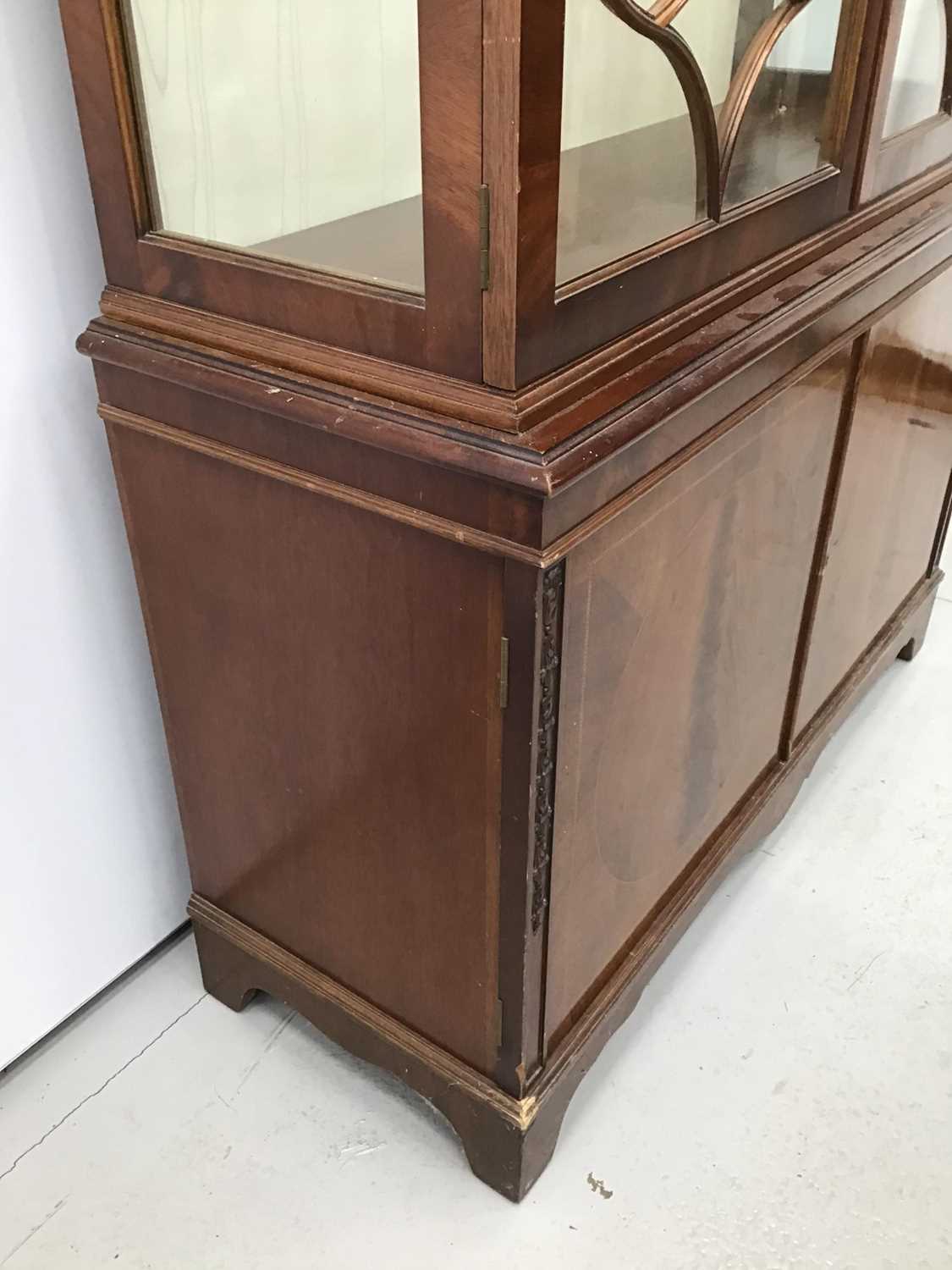 Good quality George III-style mahogany two height display cabinet, the top enclosed by gothic astrag - Image 6 of 7