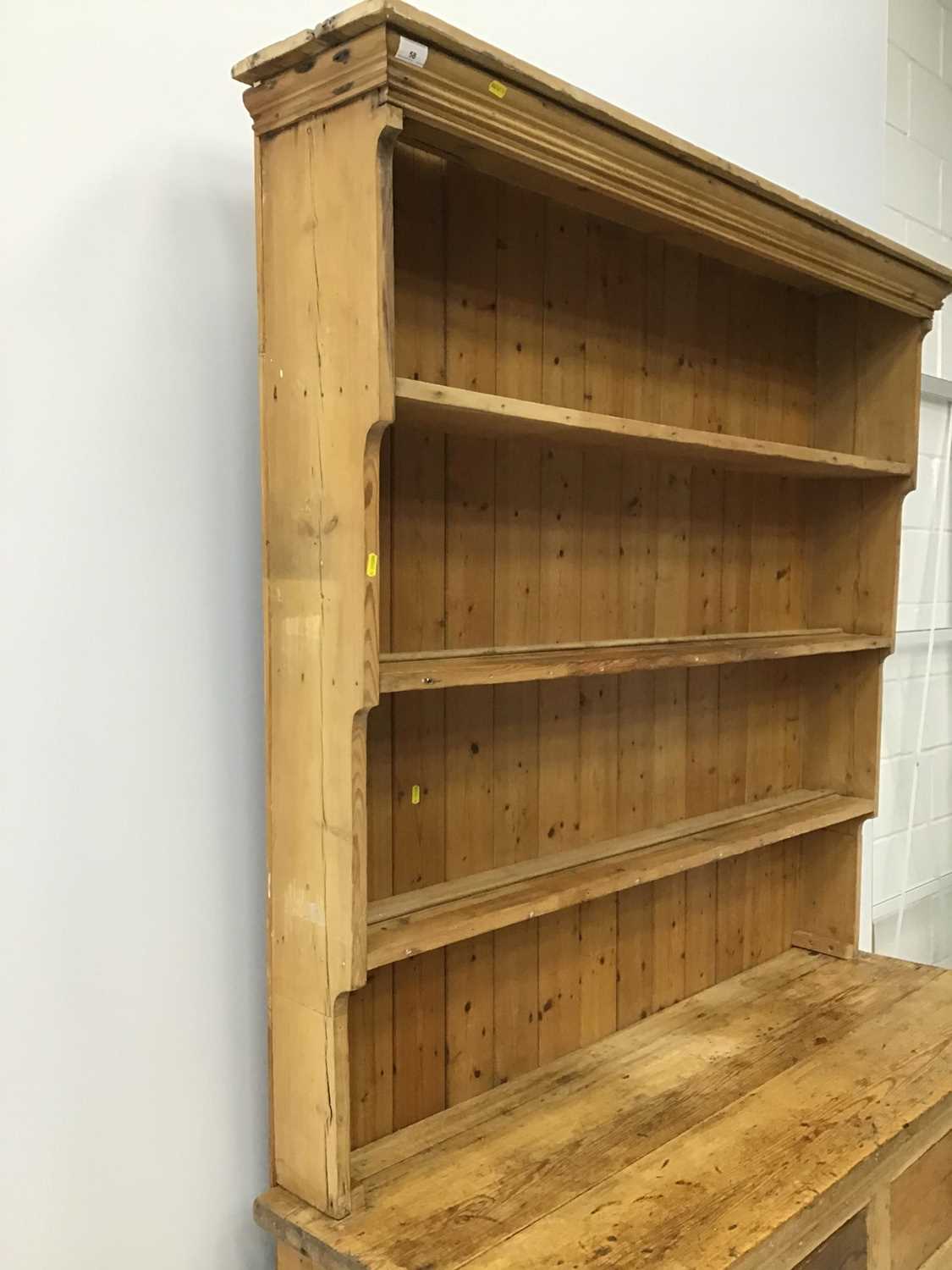 Victorian pine two height kitchen dresser - Image 3 of 5