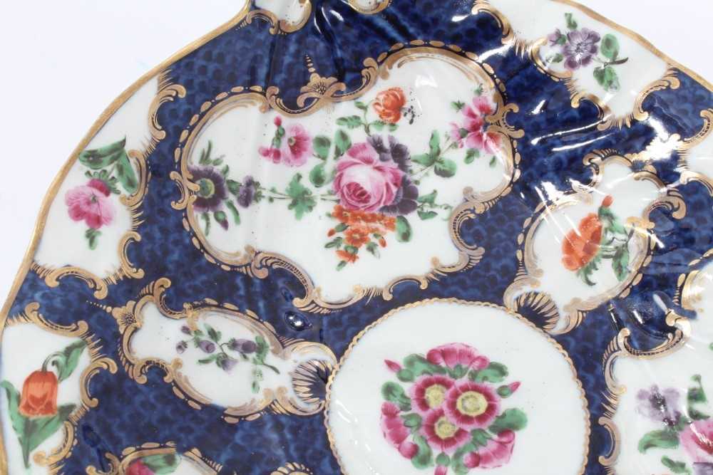 Pair of Worcester leaf-shaped dishes, c.1770 - Image 4 of 14