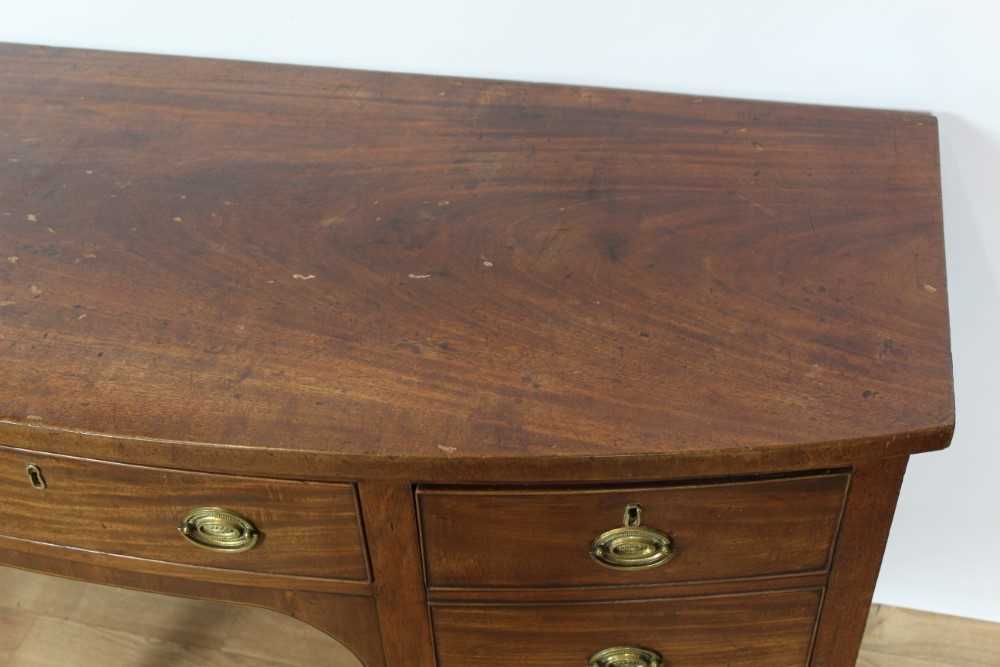 George III mahogany bowront sideboard - Image 3 of 8