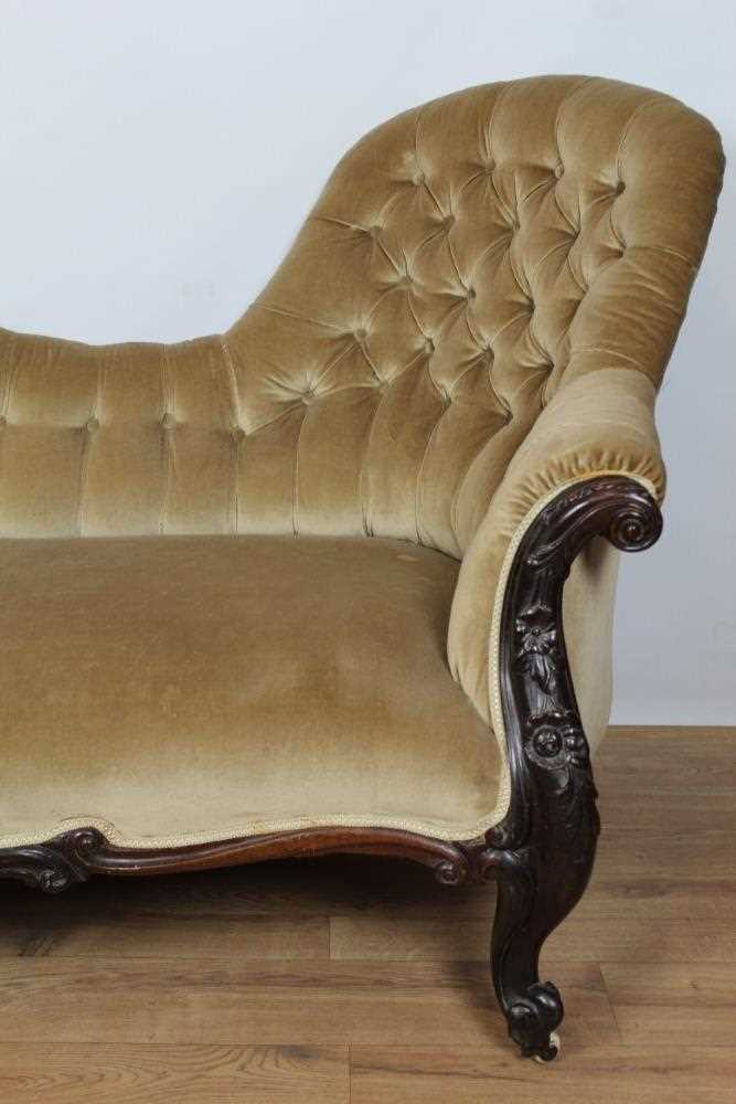Victorian mahogany double ended button back settee - Image 2 of 4