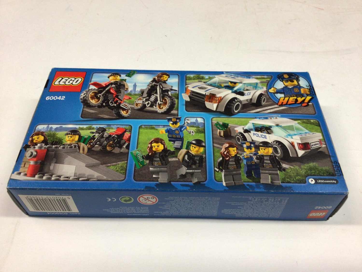 Lego 7286 Police Bundle, 3180 Tank Truck, 7991 Carbarge Truck, 7044 Coastguard Helicopter, 60042 Cit - Image 4 of 10