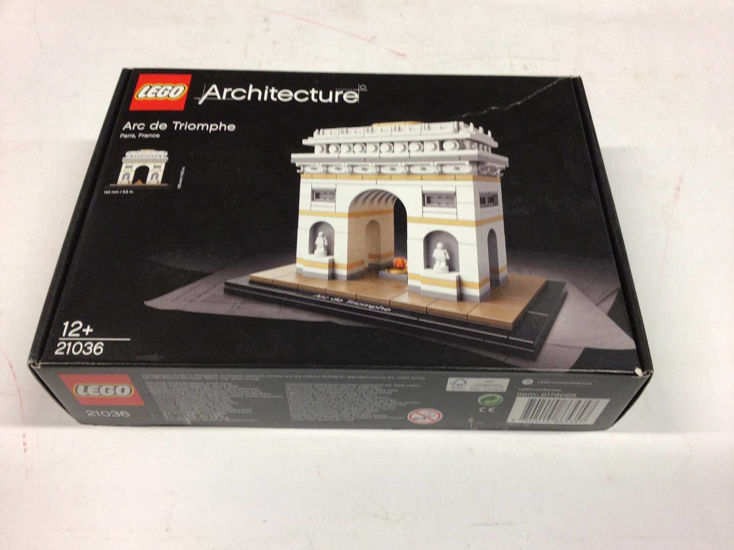 Lego Architecture 21011 Brandenburg Gate, 21036 Arc de Triomphe, 21024 Louvre, 21019 The Eiffel Towe - Image 5 of 10