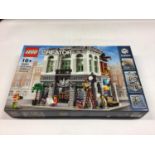 Lego Creator Expert 10264 Corner Garage, 10251 Brick Bank, 10246 Detective Office, including minifig