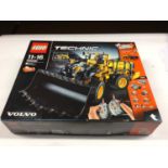 Lego Technic 42030 Volvo Wheel Loader with instructions, Boxed