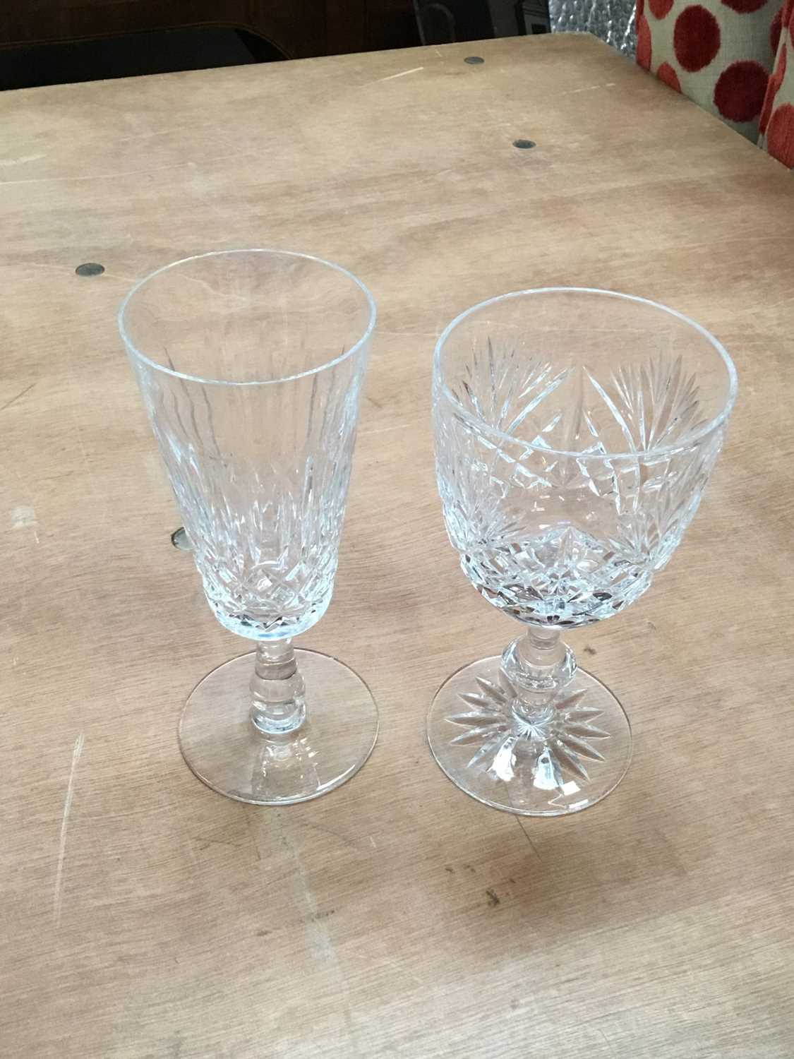 Set of eight Edinburgh crystal champagne flutes, six crystal glass wines and two others (16) - Image 2 of 2