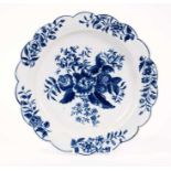 Lowestoft plate, of lobed form, printed in blue with the Pinecone pattern, 22.6cm diameter