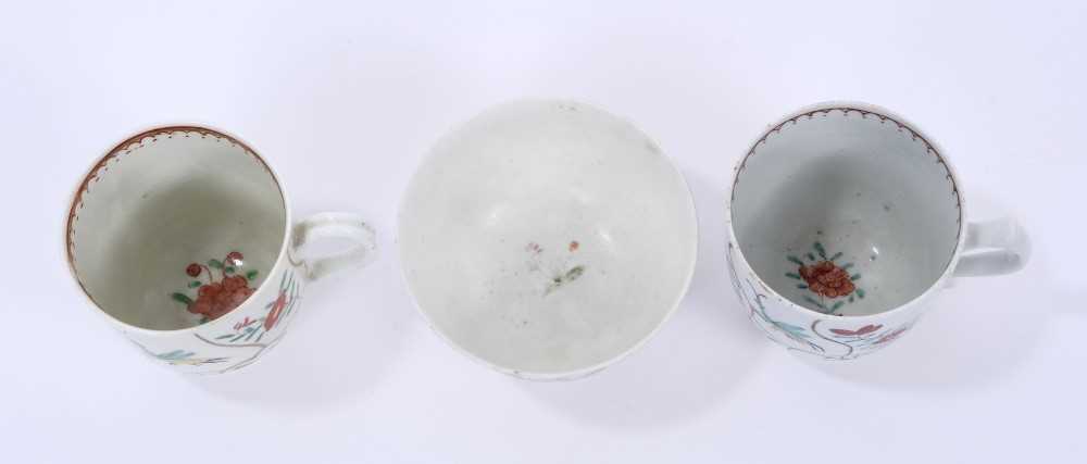 Lowestoft coffee cup and tea bowl, painted with various insects and flower sprigs within gilded comp - Image 3 of 7