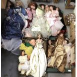 Selection of mixed porcelain collectors dolls and others qty